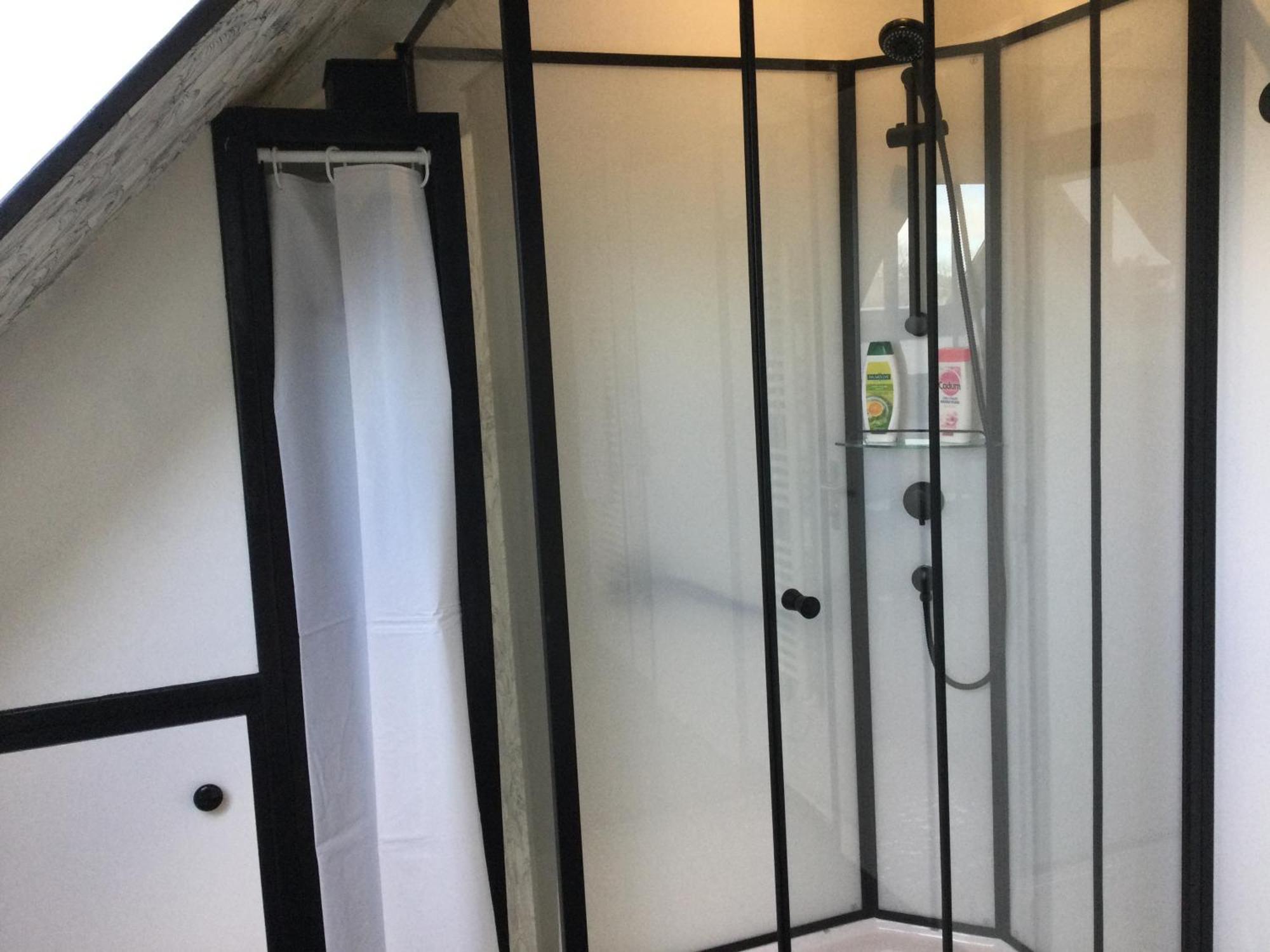 Coup De Coeur Assure ! Calm Comme A La Maison ! Maison Spacieuse Avec Grande Terrasse Pour 2 A 5 Personnes Proximite Granville Et Mer Avec Wifi Et Parking Gratuits Exterior photo